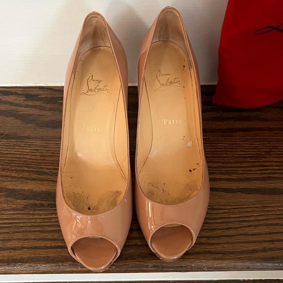 Christian Louboutin Nude Peep Toe Pumps | Size 39.5 | No Matter 85 Patent Pump - Picture 2 of 10